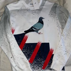 STAPLE PIGEON 1975 CREWNECK SWEATER "NWT" STAPLE PIGEON STAPLE PIGEON 1975 CREWNECK SWEATER "NWT" STAPLE PIGEON
